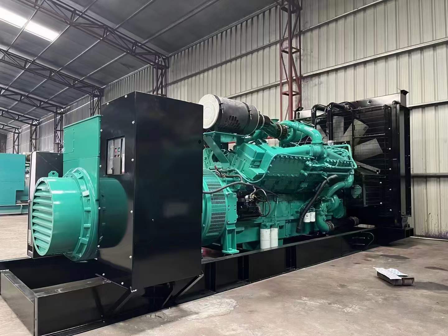 酉阳如何降低 800kW 柴油发电机输出电流的波动？